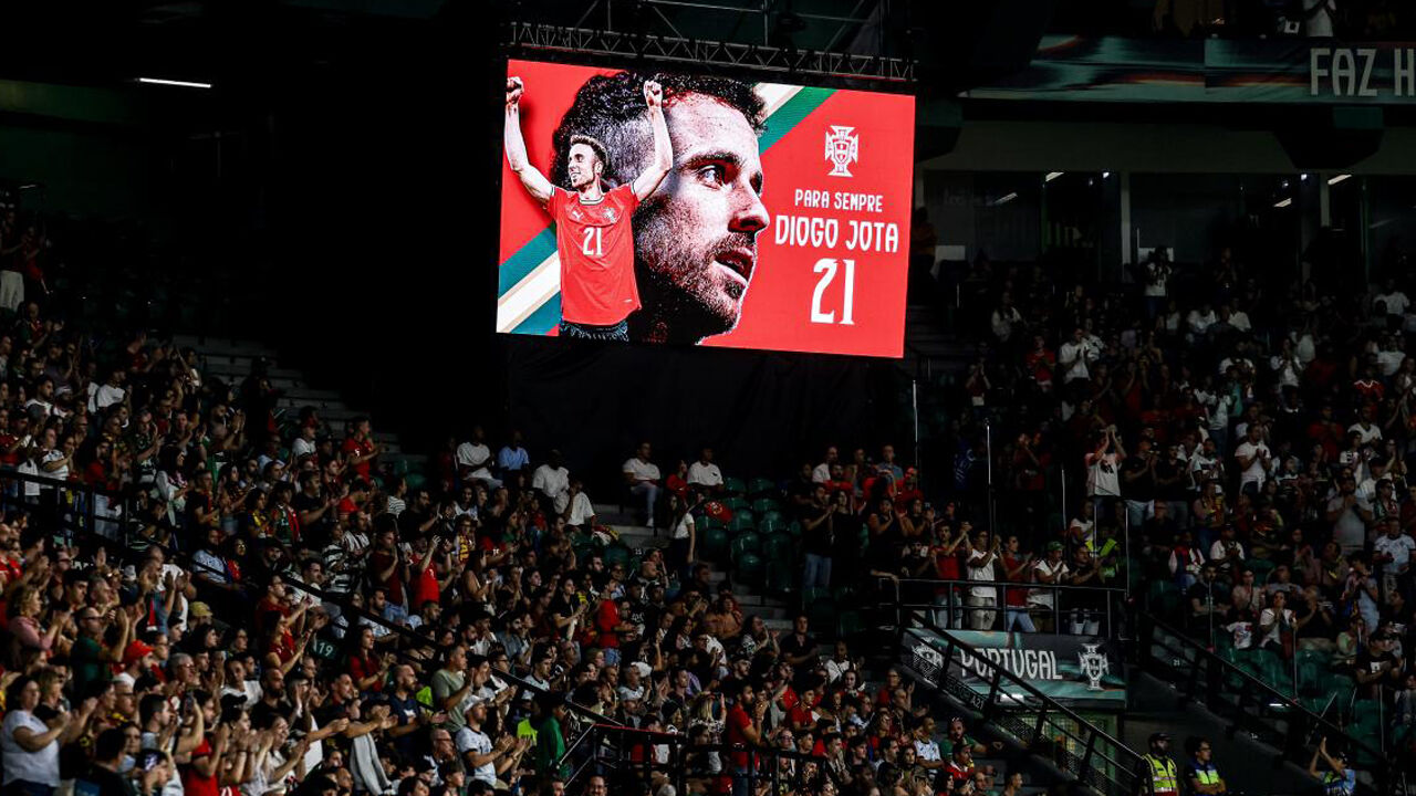 Uma das muitas homenagens feitas a Diogo Jota