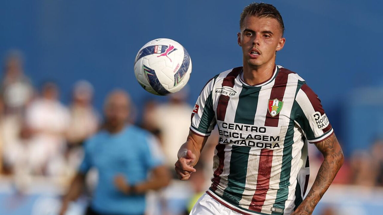 Luan Patrick, central do E. Amadora 