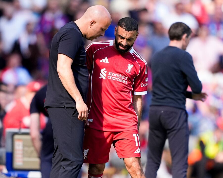 Salah lesionado pode ter feito o último jogo pelo Liverpool