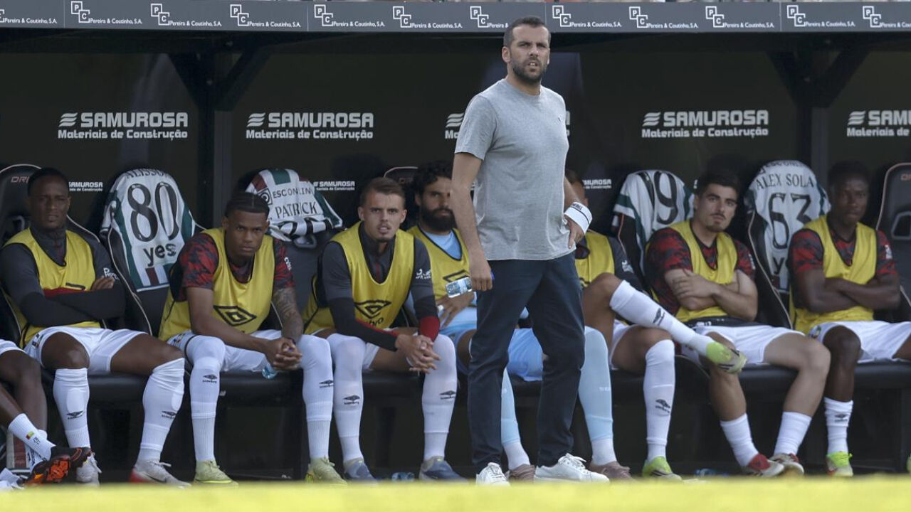 João Nuno esteve 6 meses no comando técnico do E. Amadora