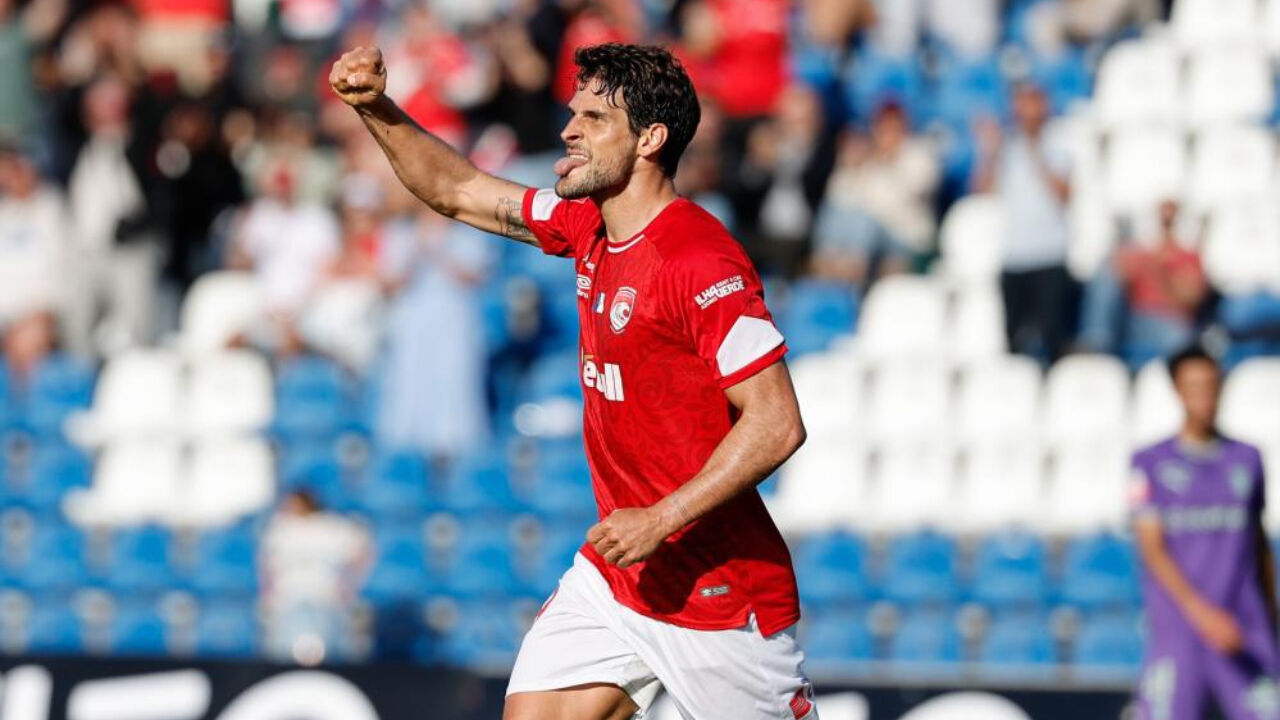 Gonçalo Paciência ajudou ao triunfo sobre o Sp. Braga (2-1)