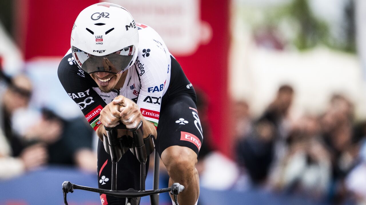 Ivo Oliveira em 2.º lugar no prólogo da Romandia, Godon venceu e Pogacar ficou em 5.º