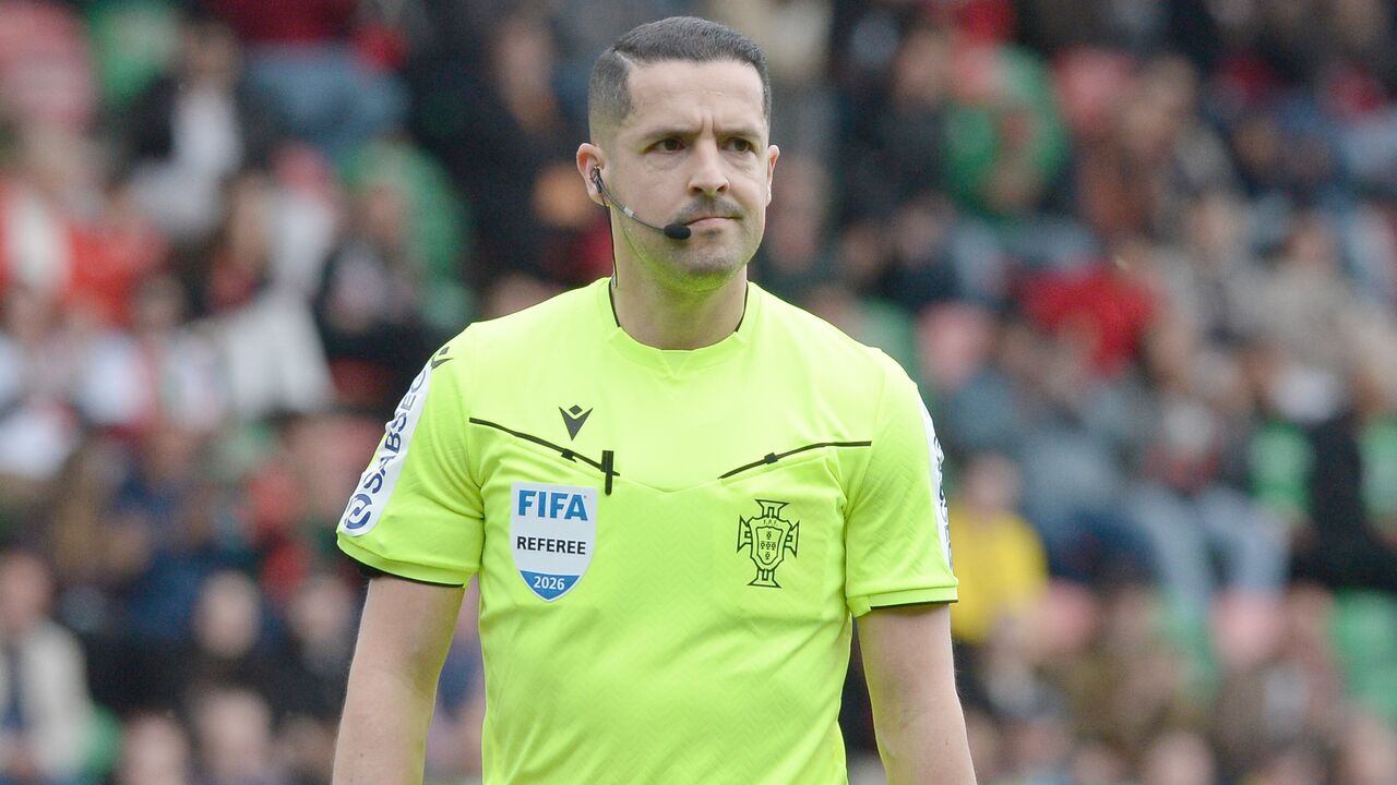 Gustavo Correia arbitra Famalicão-Benfica após polémica no Benfica-Casa Pia