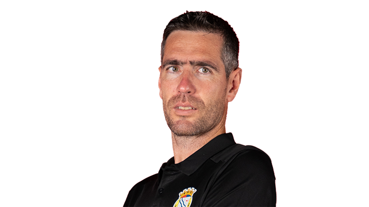 Hugo Freitas volta ao Alverca após suspensão no jogo com o V. Guimarães