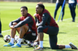 Gabriel Magalhães e Jurrien Timber no treino do Arsenal