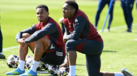 Gabriel Magalhães e Jurrien Timber no treino do Arsenal