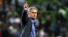 Mourinho a festejar triunfo do Chelsea em Alvalade