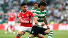 Ivanovic e Maxi Araújo durante o Sporting-Benfica