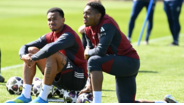 Gabriel Magalhães e Jurrien Timber no treino do Arsenal