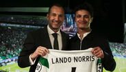 Norris em Alvalade: campeão do mundo de F1 assistiu ao Sporting-Arsenal e recebeu um presente de Varandas