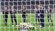 Barzagli, Buffon, Chiellini e Bonucci foram ao Allianz homenagear Manninger