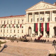 <![CDATA[ Sessão comemorativa dos 50 anos da Constituição da República Portuguesa, em direto ]]>