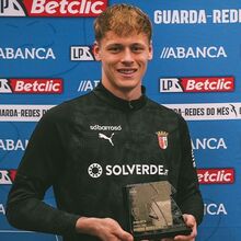 <![CDATA[ Hornicek: «Não esperava voltar a receber este prémio tão cedo...» ]]>