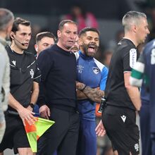 <![CDATA[ Benfica insurge-se contra a arbitragem do Sporting-Santa Clara: «Já nem há vergonha!» ]]>