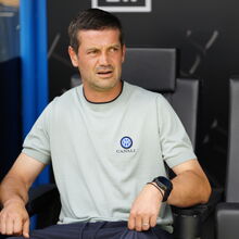 <![CDATA[ Chivu defende Bastoni: «Estava de muletas três dias antes de jogar pela Itália» ]]>