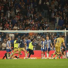 <![CDATA[ Fortaleza do Dragão está a ser derrubada ]]>