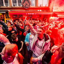 <![CDATA[ Feyenoord empata e PSV conquista o tricampeonato ]]>