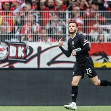 <![CDATA[ Pereira Lage marca golaço no empate entre St. Pauli e Union Berlim ]]>