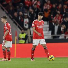 <![CDATA[ Casa Pia é adversário de fazer perder a cabeça ao Benfica: da conversa na garagem às ameaças ]]>