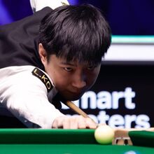 <![CDATA[ Zhao Xintong destrói Judd Trump para conquistar o Tour Championship ]]>