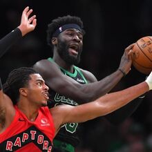 <![CDATA[ Neemias Queta marca 18 pontos em mais um triunfo dos Boston Celtics ]]>