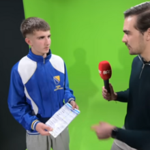 <![CDATA[ Novo herói da Bósnia: apanha-bolas que roubou cábula de Donnarumma vira estrela e pode ir ao Mundial'2026 ]]>