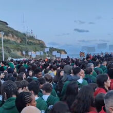 <![CDATA[ Um 'mar' de gente em Albufeira na abertura da Festa do Basquetebol Juvenil ]]>