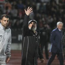 <![CDATA[ «Dá a mer... da bola, car...»: bate-boca nos bancos do Casa Pia-Benfica registados no relatório do Conselho de Disciplina  ]]>