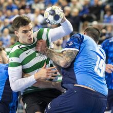 <![CDATA[ Sporting perde com o Wisla mas está nos quartos de final da Liga dos Campeões ]]>