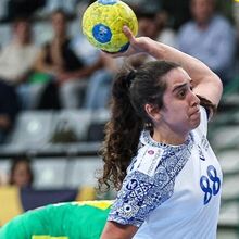 <![CDATA[ Portugal perde com Montenegro e adia qualificação para o Euro de andebol feminino ]]>