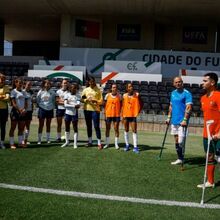 <![CDATA[ Visitas ilustres no treino da Seleção Nacional de futebol feminino ]]>