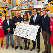 <![CDATA[ Basquetebol Solidário: FPB e CM Albufeira doam 4.198 euros ao Agrupamento de Escutas 1389 S. José-Ferreiras ]]>