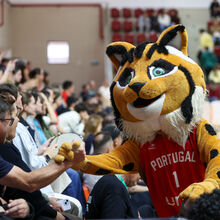 <![CDATA[ Festa do Basquetebol: Porto enfrenta Lisboa na final das sub-16 femininas em busca do 'tetra' ]]>