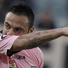 <![CDATA[ Miccoli lembra 'futeboladas' na prisão e revela por que ia sempre à baliza: «Nunca me armava em craque...» ]]>