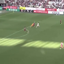 <![CDATA[ Guarda-redes e defesa do Vissel Kobe hospitalizados após este arrepiante choque de cabeças ]]>