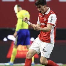 <![CDATA[ Pau Víctor recupera a aura em semana decisiva ]]>