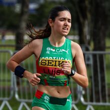 <![CDATA[ Isabel Luís acaba em 28.º na prova de sub-20 do Mundial de marcha atlética no Brasil ]]>
