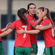 <![CDATA[ Portugal entra a vencer na segunda fase de apuramento para Euro Sub-19 feminino ]]>