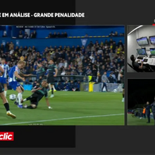 <![CDATA[ Polémica na Amoreira: Froholdt caiu na área, árbitro foi 'chamado' ao VAR e nada marcou ]]>