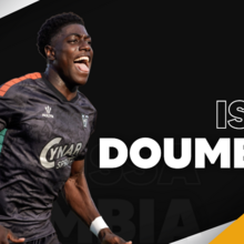 <![CDATA[ Conheça Issa Doumbia em menos de um minuto: médio do Veneza na lista do Sporting para substituir Morita ]]>