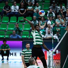 <![CDATA[ Sporting quer agarrar bilhete para a final e o Benfica aposta tudo depois da derrota em Matosinhos ]]>