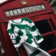 <![CDATA[ Cabine telefónica, Palácio de Buckingham e apoio especial a Rui Borges: Sporting divulga imagens em Londres ]]>