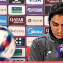 <![CDATA[ Irão volta atrás e retira capitã da seleção feminina da 'lista de traidores' ]]>