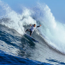 <![CDATA[ Yolanda Hopkins e Kika Veselko eliminadas em Raglan ]]>