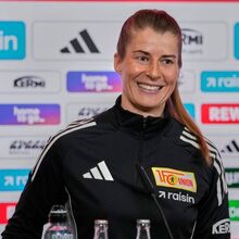 <![CDATA[ Treinadora do Union Berlim e os insultos sexistas: «Diz muito mais sobre quem publica» ]]>