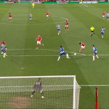 <![CDATA[ Desvio em Pablo Rosario 'traiu' Diogo Costa: o golo que deu vantagem ao Nottingham frente ao FC Porto ]]>