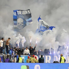 <![CDATA[ Invasão azul à vista: adeptos do FC Porto esgotam bilhetes para o jogo com o E. Amadora ]]>