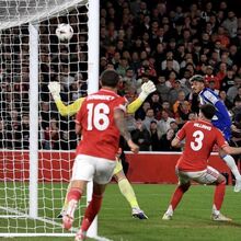 <![CDATA[ A crónica do Nottingham-FC Porto, 1-0: tudo ficou curto menos o espírito ]]>