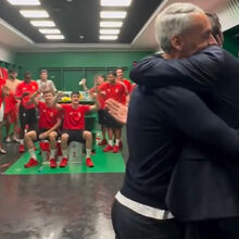 <![CDATA[ «Mister Carlos Vicens, leva-me a Istambul»: a festa dos jogadores do Sp. Braga no balneário ]]>