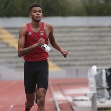 <![CDATA[ Treinador de Etson Barros diz que atleta sofreu traumatismo cranioencefálico e segue em observação ]]>
